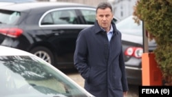 Fadil Novalic arrives at the Court of Bosnia-Herzegovina in Sarajevo on March 2023.