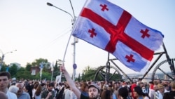 Thousands of Georgians protested on April 28 against plans to introduce a "foreign agents" law.