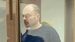 Время Свободы: "Даже сидя в этой клетке, я люблю свою страну". Последнее слово Владимира Кара-Мурзы 