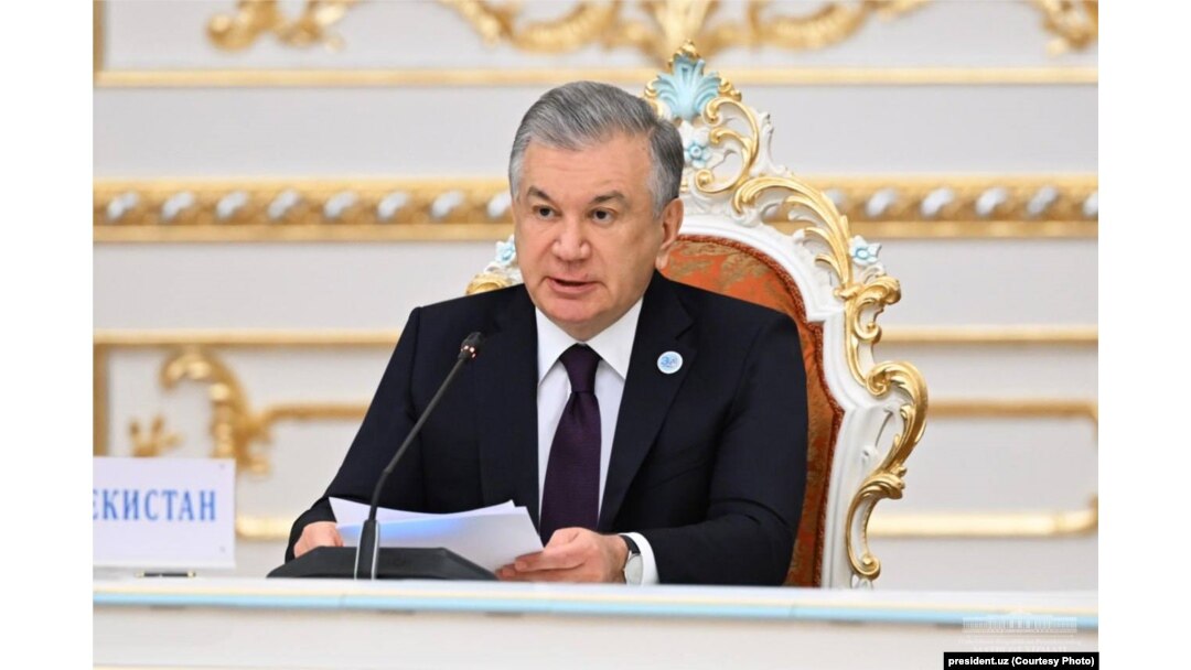 Erotik onlayn Qizil qalpoqcha Hardkor tasmali jinsiy aloqa: erkaklarni sikadigan ayollar