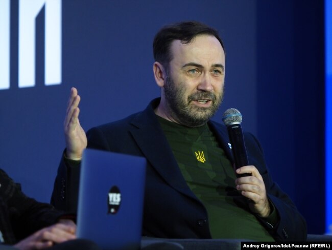 Илья Пономарёв