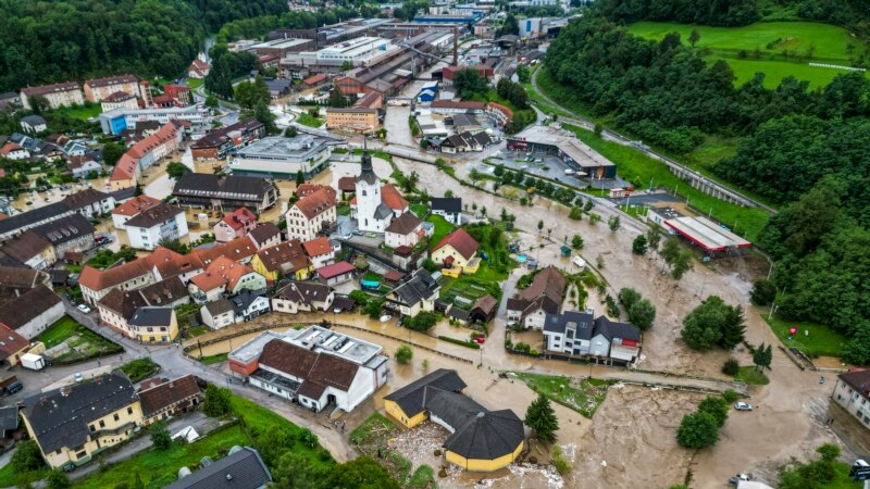 Pasojat nga përmbytjet në Slloveni