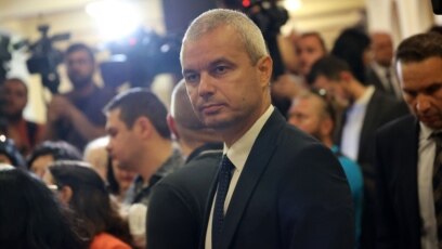 Лидерът на Възраждане Костадин Костадинов е осъден да плати 5000