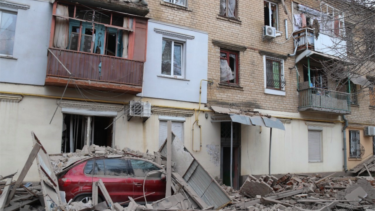 Російські війська обстріляли Херсонщину, двоє поранених – ОВА Російські війська обстріляли Херсонщину, двоє поранених – ОВА