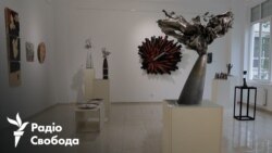 Артоб’єкти з уламків російських снарядів: студенти Академії мистецтв презентували свої роботи у Львові (відео)