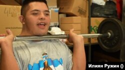  Боян става все по-добър в щангите с всекидневни тренировки 