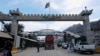 انتظار به پایان می‌رسد ؛ مقامات پاکستانی: گذرگاه تورخم صبح روز جمعه باز می‌شود