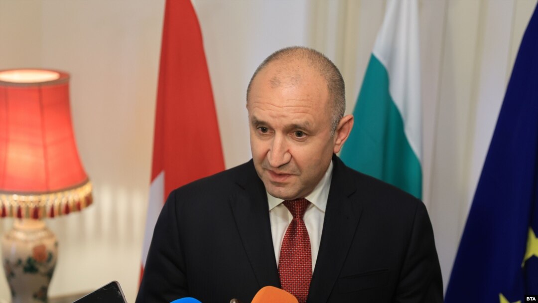 Румен Радев