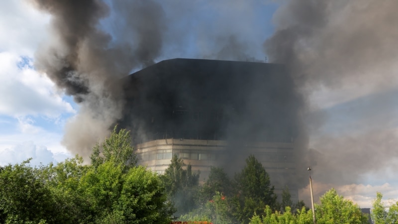 По меньшей мере, восемь человек погибли во время пожара в НИИ «Платан» под Москвой