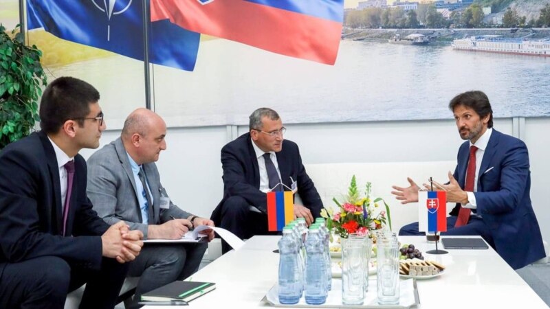 Հայաստանի ու Սլովակիայի ՊՆ պաշտոնյաները քննարկել են ռազմատեխնիկական համագործակցության հարցեր