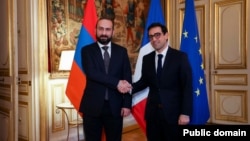 Հայաստանի և Ֆրանսիայի ԱԳ նախարարներ Արարատ Միրզոյան և Ստեֆան Սեժուրնե, արխիվ