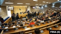 The House of Representatives in Sarajevo approved the new government on April 28.