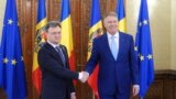 Premierul Dorin Recean și președintele României Klaus Iohannis 