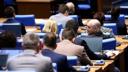 Народното събрание одобри финансова помощ за Украйна в размер на