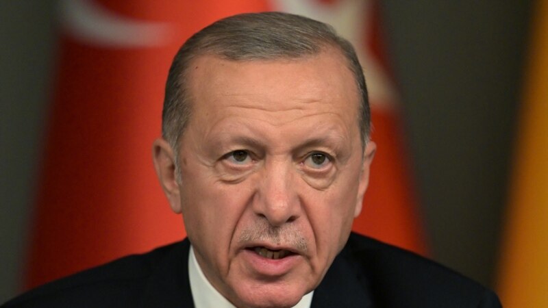 Эрдоган заявил, что к 2025 году российские миротворцы покинут Карабах