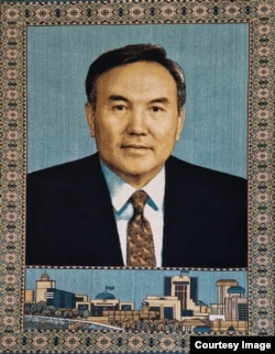 A carpet presented to Nazarbaev as a gift is among the exhibits in a Temirtau museum dedicated to the former president. On the day an RFE/RL correspondent visited, the museum had only welcomed four other visitors, although staff said that large parties still come for tours.