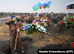 Могили російських солдатів, які загинули на війні проти України. Тульськая область, Росія