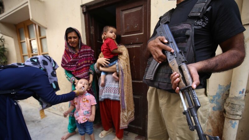 Three Police Wounded In Attack On Polio Vaccination Team In Pakistan