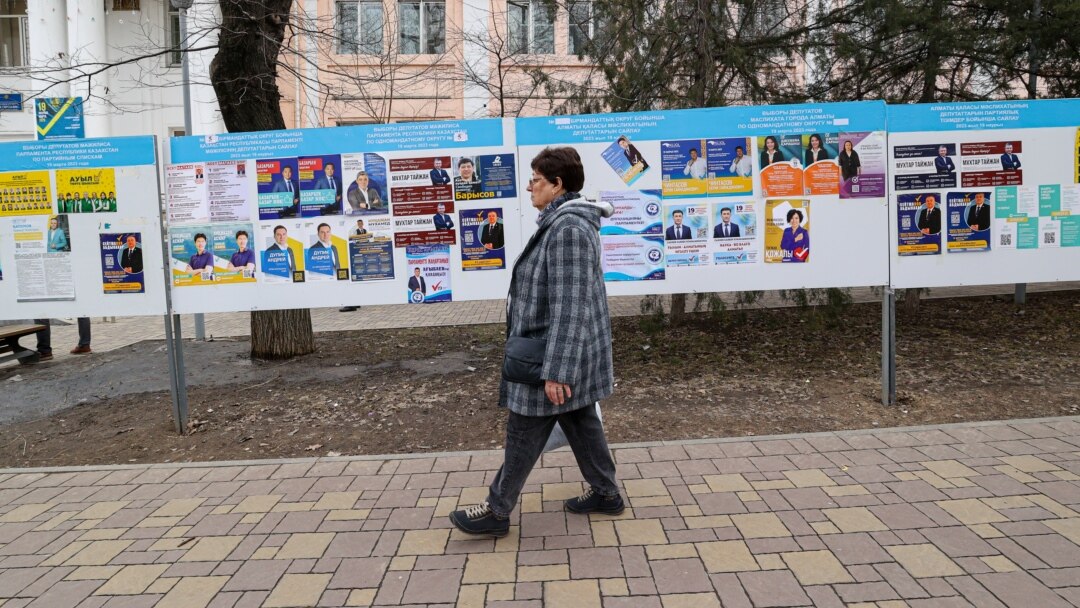 Қоғамдық ванналар эротикалық фотосуреттер Гей секс туралы бейнелер