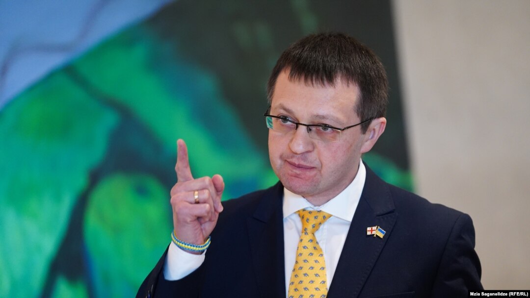 Андрей Касьянов в резкой форме раскритиковал председателя правящей партии