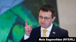 Андрей Касьянов в резкой форме раскритиковал председателя правящей партии