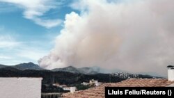 Oko 500 vatrogasaca mobilisano u nedjelju da se bore sa požarom, 16. april 2023.