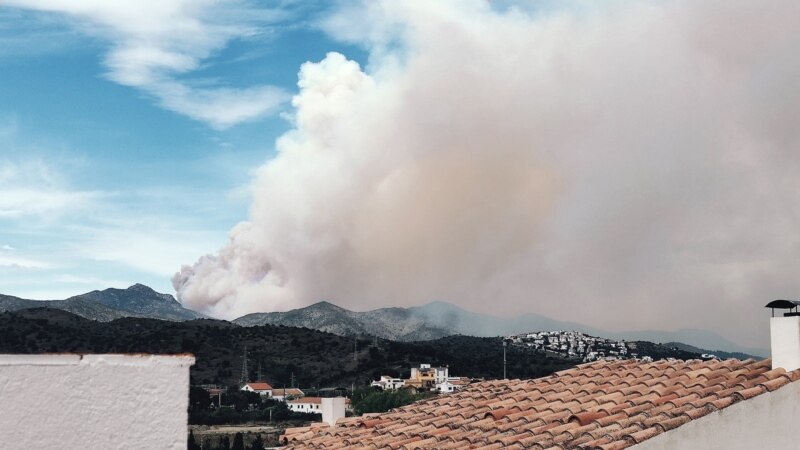 Vatra na granici Španije i Francuske uništila hiljadu hektara šume
