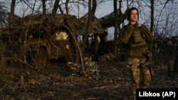  22 март 2023, украинска военна на позиция в Бахмут, Донецка област. 