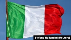 Flamuri i Italisë. Fotografi ilustruese nga arkivi. 