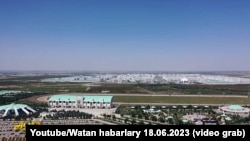 По задумке властей, это должно стать самым грандиозным событием в истории независимого Туркменистана.