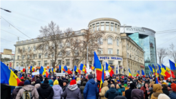 Protesta e organizuar nga partia e afërt me Kremlinin, partia Shor, më 28 shkurt në Kishinjev të Moldavisë. 