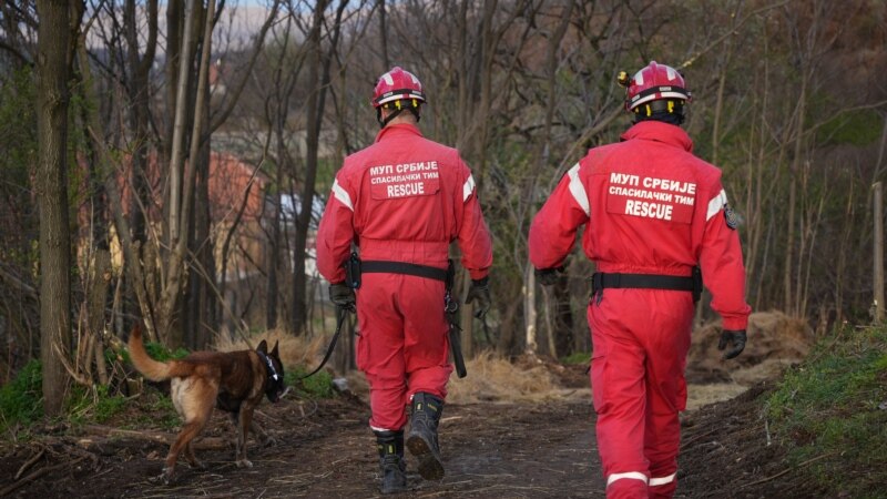 Српската полиција пребарува околу куќата на исчезнатото девојче, утврдено е дека информациите од БиХ се лажни