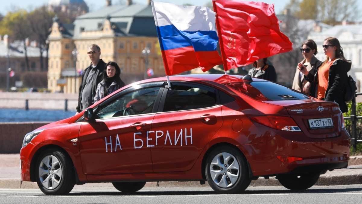 the customs of the Federal Republic of Germany can arrest cars with Russian license plates