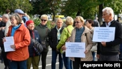 Imagine de arhivă de la un protest al pensionarilor.