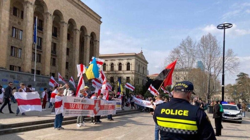 Belarusian Opposition Marks National Freedom Day In Exile