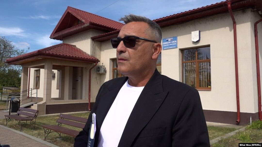 Valentin Ianc, manager de dezvoltare la Flagas, susține că la Crevedia șoferii doar dormeau și mâncau. Martorii îl contrazic și susțin că se făceau operațiuni cu GPL în incinta punctului de lucru.