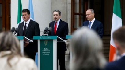 Ирландия Норвегия и Испания планират официално да признаят съществуването на държавата