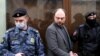 Opozantul rus Vladimir Kara-Murza a fost condamnat la 25 de ani de închisoare pentru trădare, după ce a criticat războiul din Ucraina și pe Putin.