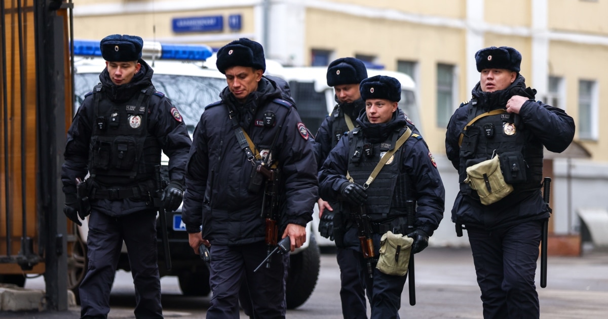 Сүйкімді қызға афродизиак берілді