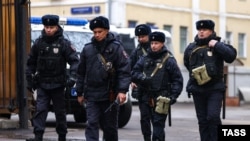 تدابیر شدید امنیتی پس از رویداد خونین در یک سالن کنسرت در مسکو اتخاذ شده است. 