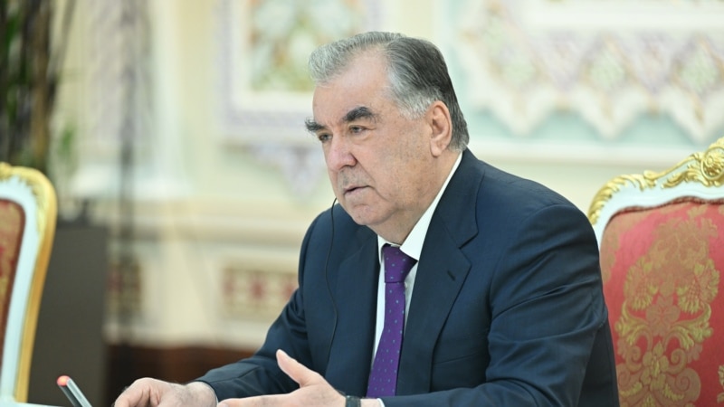 Рахмон выразил соболезнование Путину в связи с терактами в Дагестане 