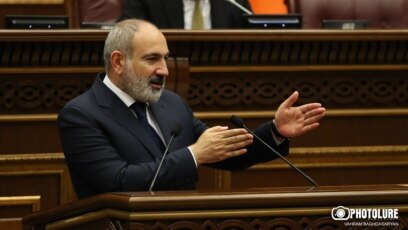 Премиерът на Армения Никол Пашинян има план да оттегли страната