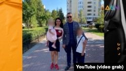 Фото Кириленка з родиною, зроблене в тому ж районі столиці, що і будинок, куди він приїжджав після роботи