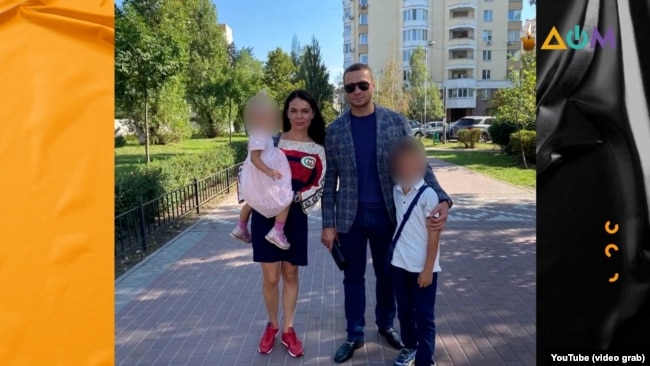 Фото Кириленко с семьей, сделанное в том же районе столицы, что и дом, куда он приезжал после работы