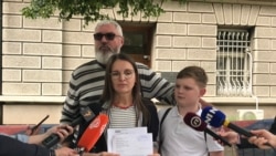 'Ne možemo da živimo': Ruska porodica traži pravo na boravak u Srbiji