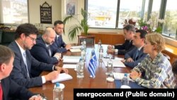 Delegația R. Moldova în Grecia, unde a fost semnat un acord de colaborare dintre Energocom și operatorul elen de gaze DEPA