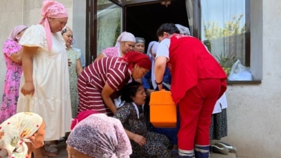 Қызына секс үйретіп жатқан анасының порно видеосы