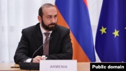 Armenian Foreign Minister Ararat Mirozyan (file photo)
