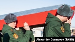 Бо вуҷуди он ки ширкат дар ҷангҳои бегона дар Тоҷикистон ҷазо дорад, то ҳол дар ин робита ягон парвандаи ҷиноӣ боз нашудааст