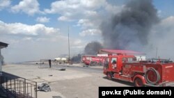 Тушение пожара на заправочной станции газовых баллонов в городе Шемонаихе. 22 июня 2023 года